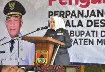 Hj. Ratna Machmud Lantik 13 Kades Perpanjangan Masa Jabatan Di Wiliyah Kabupaten Musi Rawas