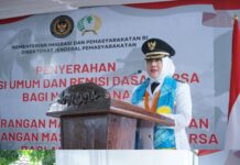 Bupati Mura Serahkan Remisi Umum Pada Empat WBP Di Lapas Narkotika Kelas II A Muara Beliti